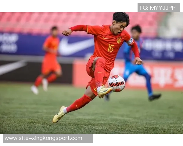 中国女足U17遭遇VAR挑战失败禁区手球判罚引发争议主裁最终驳回