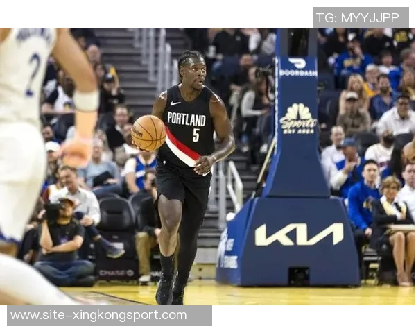 森林狼新赛季防守崩溃芬奇直言球队缺乏攻击性与竞争精神 森林狼新赛季防守崩溃芬奇直言球队缺乏攻击性与竞争精神