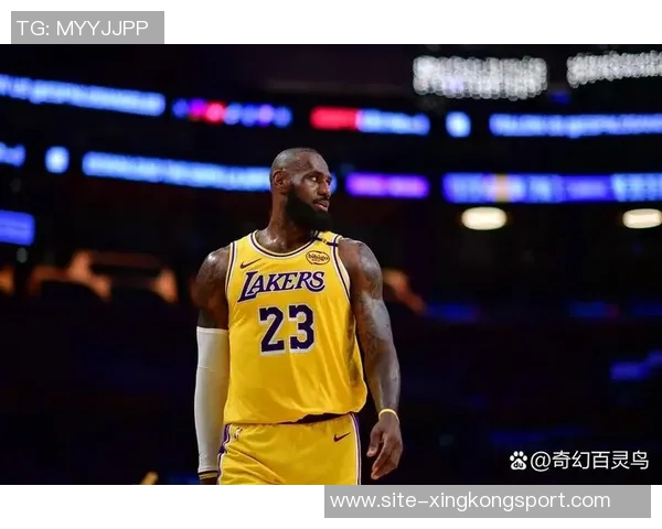 詹姆斯篮板广告引热议土耳其植发公司与NBA的奇妙联动 詹姆斯篮板广告引热议土耳其植发公司与NBA的奇妙联动