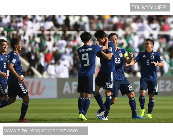 戴维斯和伊藤洋辉预计12月复出穆西亚拉恢复时间延长至四至八周 戴维斯和伊藤洋辉预计12月复出穆西亚拉恢复时间延长至四至八周