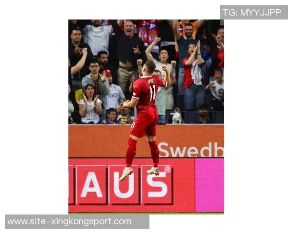 C罗精彩垫射破门却因越位被判无效令人惋惜的瞬间 C罗精彩垫射破门却因越位被判无效令人惋惜的瞬间