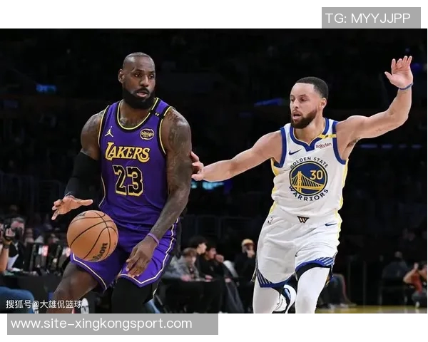 詹姆斯与库里或将错失评奖机会65场标准球星名单曝光